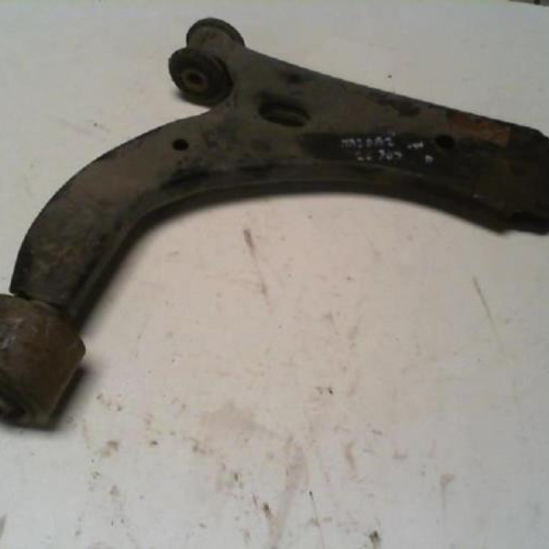 Triangle avant droit MAZDA 2 1