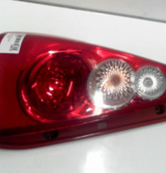 Feu arriere principal gauche (feux) MAZDA 5 1 Photo n°4