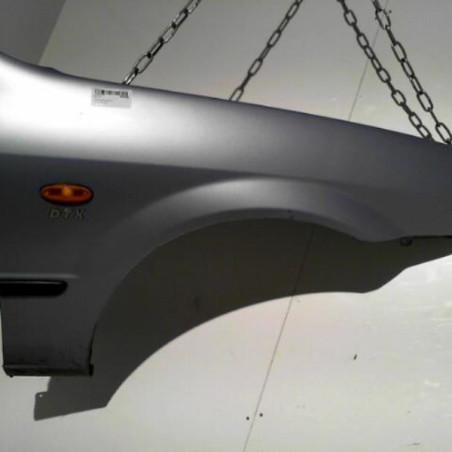 Aile avant droit MAZDA 323 6 Photo n°1