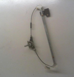 Leve vitre mecanique arriere droit MAZDA 2 1 Photo n°4