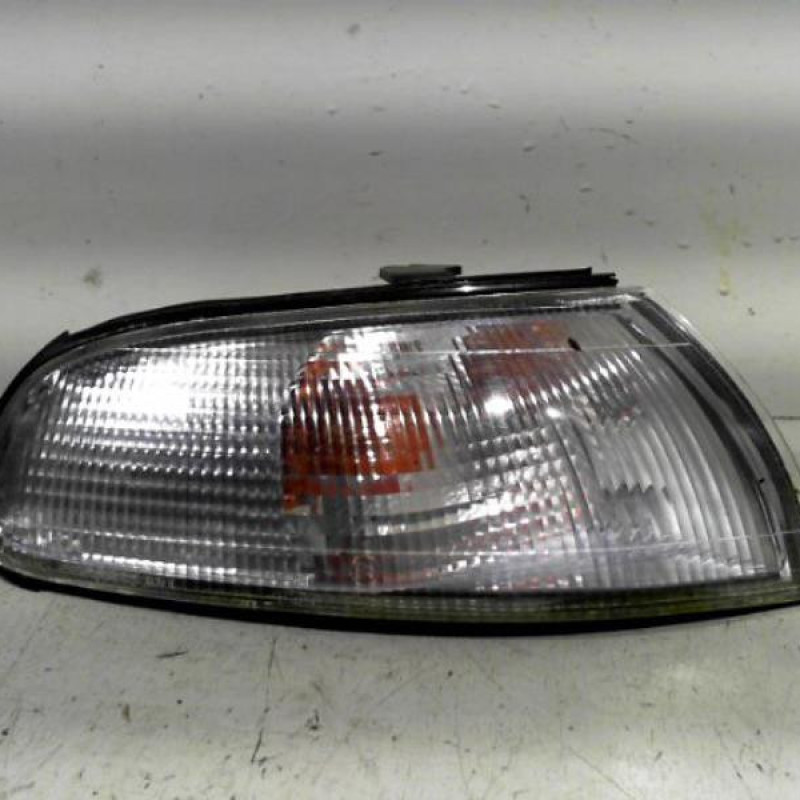 Optique avant secondaire droit (feux)(clignotant) MAZDA 626 3