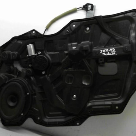 Leve vitre electrique avant droit MAZDA 3 2 Photo n°1