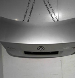 Malle/Hayon arriere VOLKSWAGEN BORA