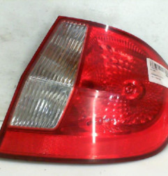Feu arriere principal droit (feux) HYUNDAI GETZ Photo n°1