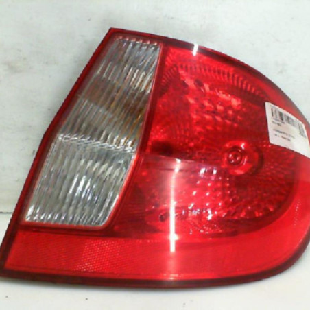 Feu arriere principal droit (feux) HYUNDAI GETZ Photo n°1