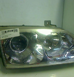 Optique avant principal droit (feux)(phare) HYUNDAI TRAJET Photo n°1