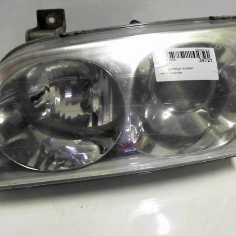 Optique avant principal gauche (feux)(phare) HYUNDAI TRAJET