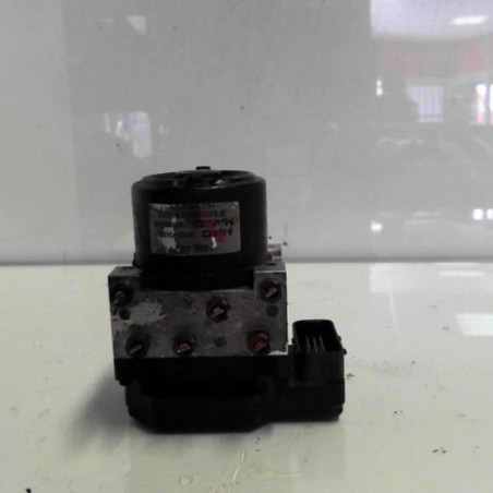 Bloc ABS (freins anti-blocage) HYUNDAI TRAJET Photo n°1