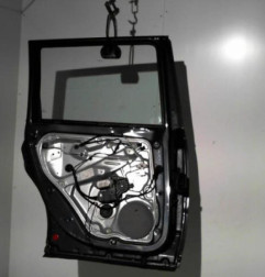 Porte arriere gauche VOLKSWAGEN PASSAT 4