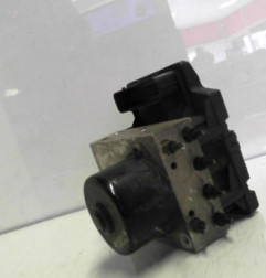 Bloc ABS (freins anti-blocage) VOLKSWAGEN NEW BEETLE 1 Photo n°5