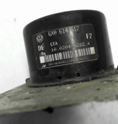 Bloc ABS (freins anti-blocage) VOLKSWAGEN NEW BEETLE 1 Photo n°6