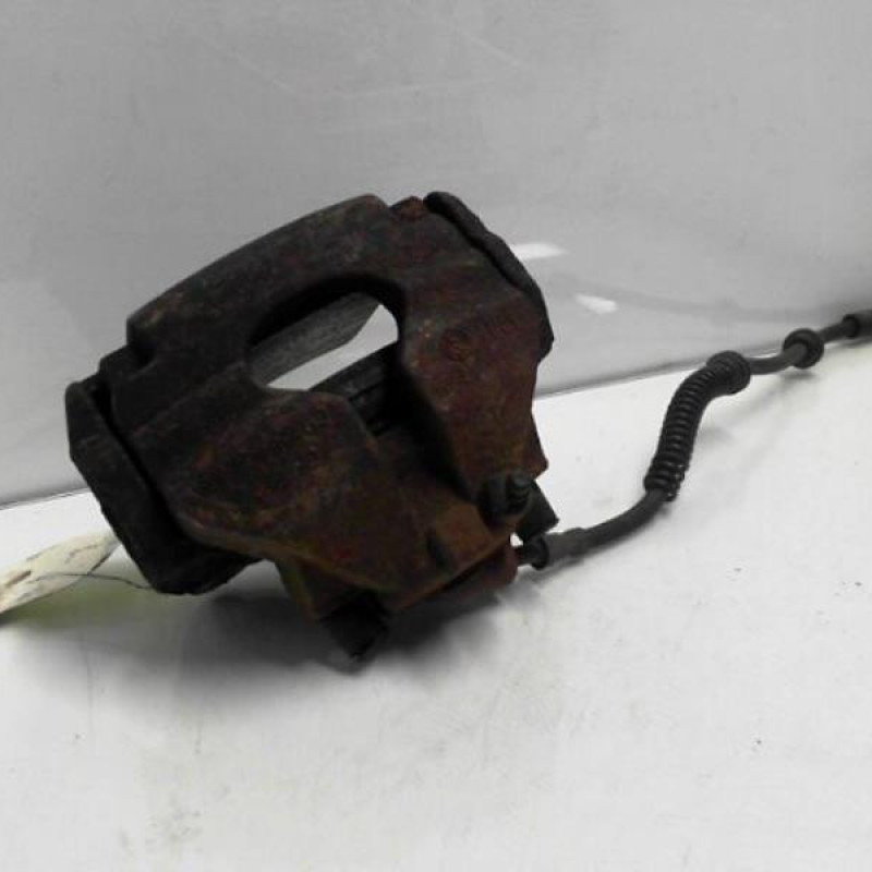 Etrier avant droit (freinage) VOLKSWAGEN TRANSPORTER 5