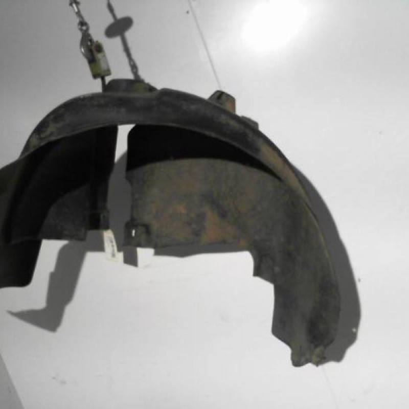 Pare boue arriere droit VOLKSWAGEN NEW BEETLE 1