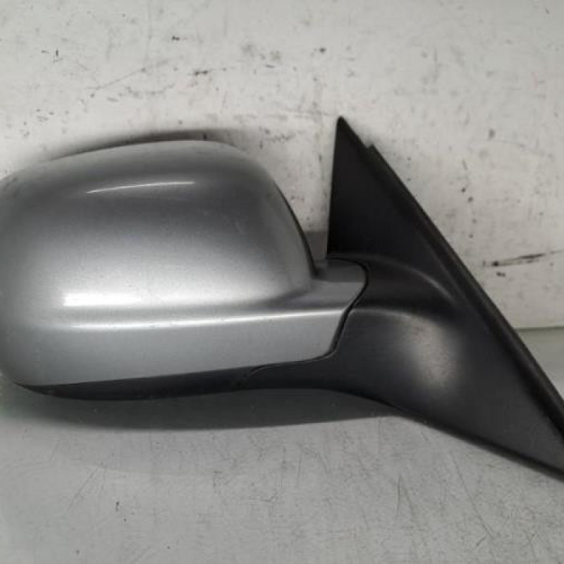 Retroviseur droit VOLKSWAGEN PASSAT 4