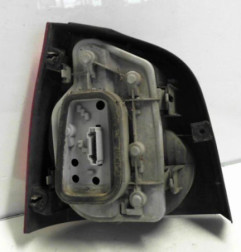 Feu arriere principal droit (feux) VOLKSWAGEN POLO 4 Photo n°5