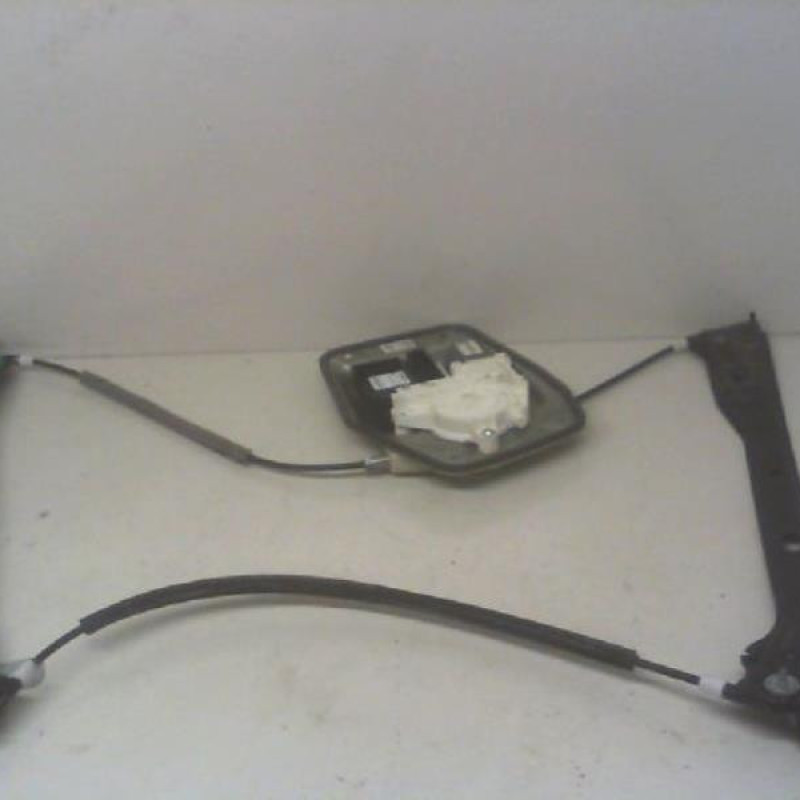 Leve vitre electrique avant droit VOLKSWAGEN GOLF 5