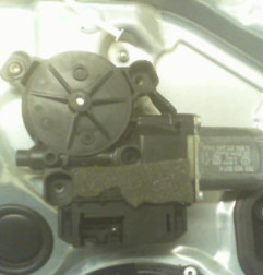 Leve vitre electrique avant gauche VOLKSWAGEN TRANSPORTER 5 Photo n°6