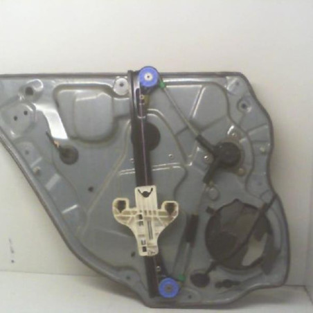 Leve vitre mecanique arriere droit VOLKSWAGEN POLO 4