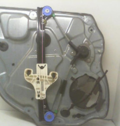 Leve vitre mecanique arriere droit VOLKSWAGEN POLO 4 Photo n°3