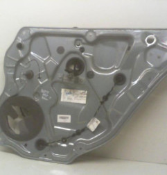 Leve vitre mecanique arriere droit VOLKSWAGEN POLO 4 Photo n°4