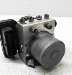 Bloc ABS (freins anti-blocage) VOLKSWAGEN POLO 5 Photo n°4