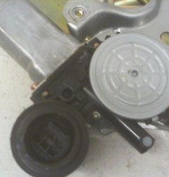 Leve vitre electrique arriere gauche TOYOTA RAV4 2 Photo n°3