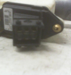 Leve vitre electrique arriere droit TOYOTA COROLLA 10 Photo n°3