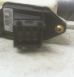 Leve vitre electrique arriere droit TOYOTA COROLLA 10 Photo n°6