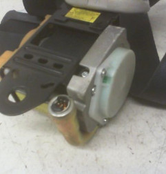 Ceinture avant droit TOYOTA COROLLA 10 Photo n°3