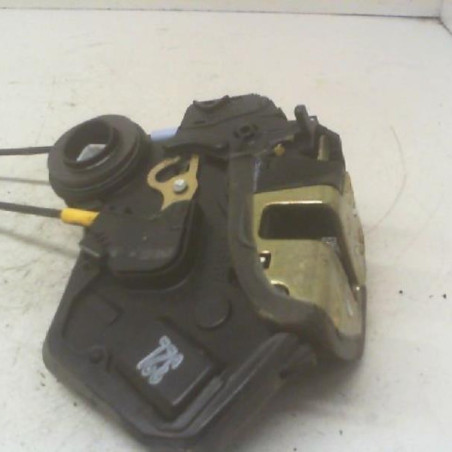 Serrure arriere gauche TOYOTA COROLLA 10