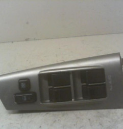 Interrupteur de leve vitre avant gauche TOYOTA COROLLA 10 Photo n°1