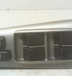 Interrupteur de leve vitre avant gauche TOYOTA COROLLA 10 Photo n°5