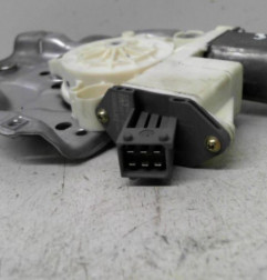 Leve vitre electrique arriere droit TOYOTA AVENSIS 2 Photo n°6