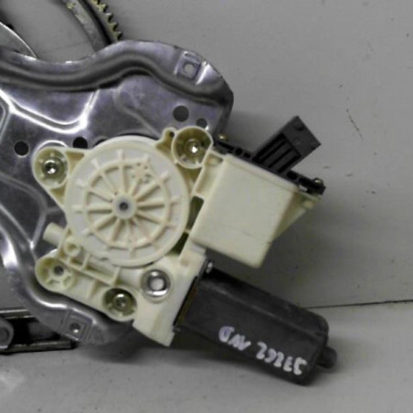 Leve vitre electrique avant droit TOYOTA AVENSIS 2