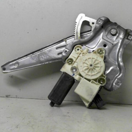 Leve vitre electrique arriere gauche TOYOTA AVENSIS 2 Photo n°1