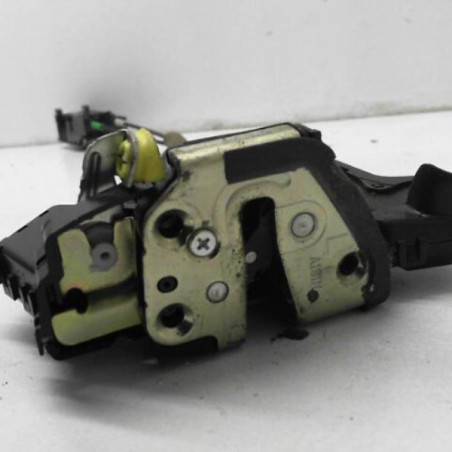 Serrure avant gauche TOYOTA COROLLA 10