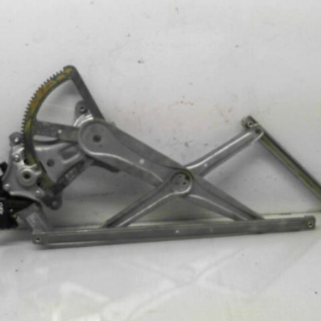 Leve vitre electrique arriere droit TOYOTA COROLLA VERSO 2 Photo n°1