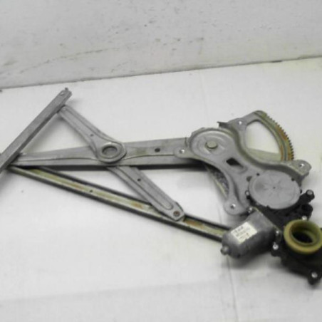 Leve vitre electrique arriere droit TOYOTA COROLLA VERSO 2