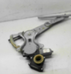 Leve vitre electrique arriere gauche TOYOTA COROLLA VERSO 2