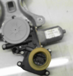 Leve vitre electrique arriere gauche TOYOTA COROLLA VERSO 2 Photo n°6