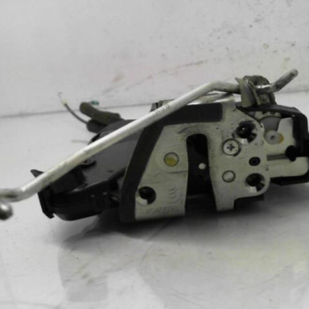 Serrure avant droit TOYOTA COROLLA VERSO 2