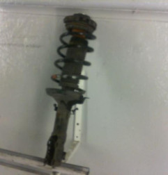 Amortisseur avant droit VOLKSWAGEN POLO 3 Photo n°1