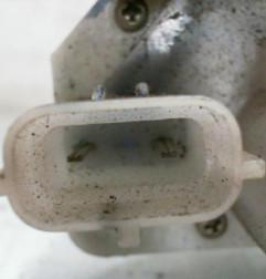 Serrure avant droit VOLKSWAGEN FOX Photo n°6