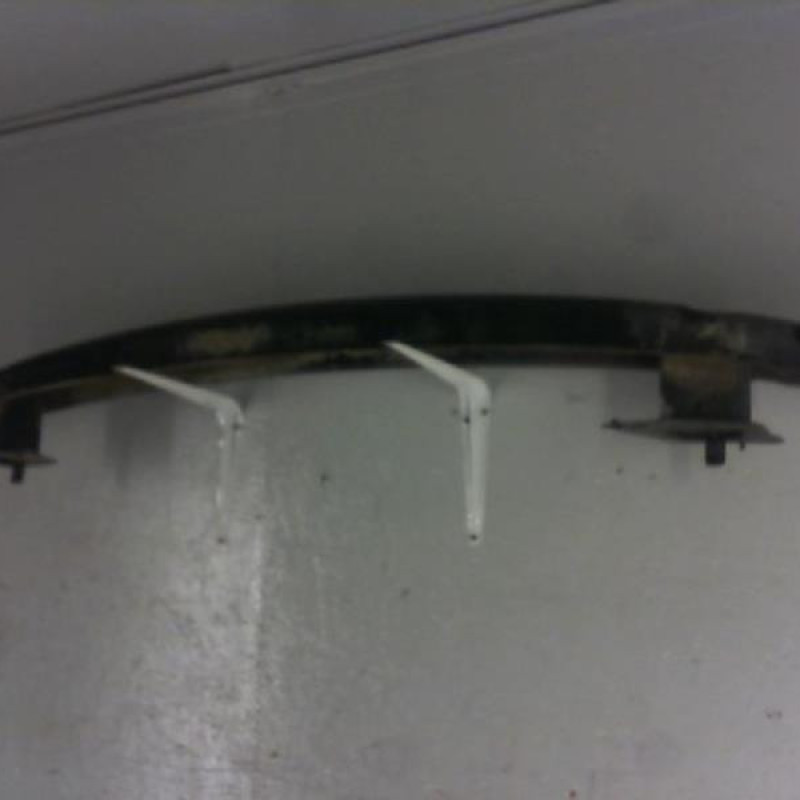 Renfort pare choc arriere (traverse) VOLKSWAGEN GOLF 4