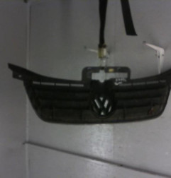 Calandre VOLKSWAGEN TOURAN 1