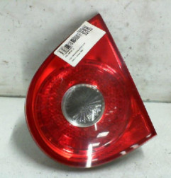 Feu arriere secondaire droit (feux) VOLKSWAGEN GOLF 5 Photo n°4