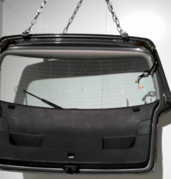 Malle/Hayon arriere VOLKSWAGEN GOLF 5 Photo n°5