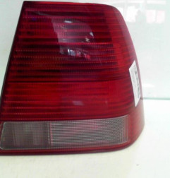 Feu arriere principal droit (feux) VOLKSWAGEN BORA Photo n°4