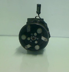 Compresseur clim SUZUKI SWIFT 4 Photo n°4