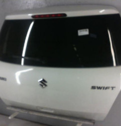 Malle/Hayon arriere SUZUKI SWIFT 3 Photo n°3